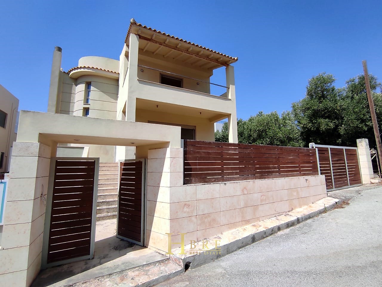 Detached house in Lagonisi