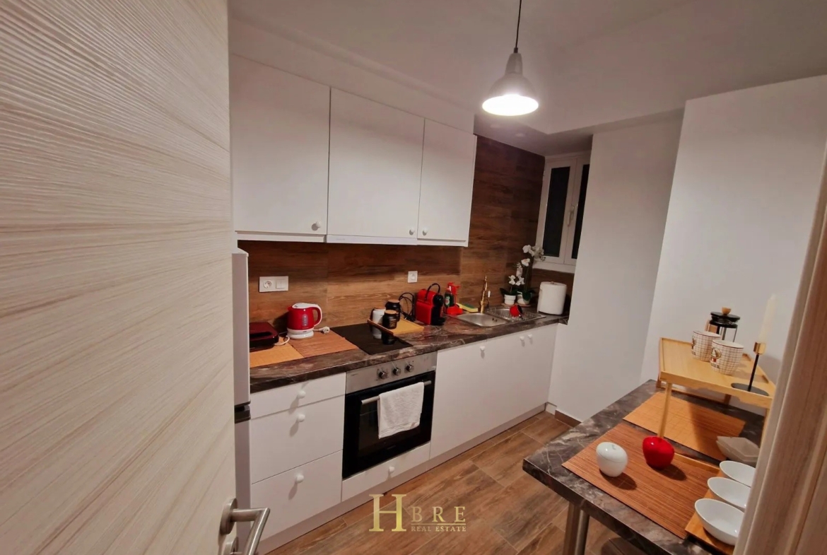 Renovated apartment for sale in Pagrati
